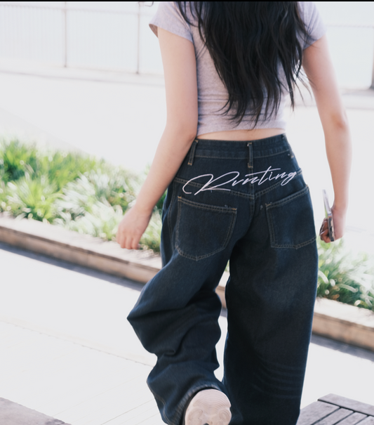 Signature Flow Balloon Shape Denim